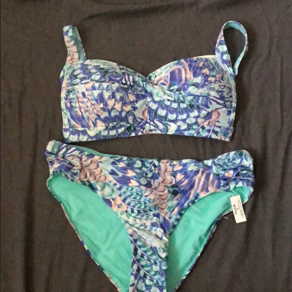 👙 NWT TWO PIECE